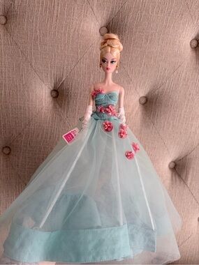 Barbie by Robert Best: The Gala's Best Barbie doll ~ 1 of 5000 - Silkstone